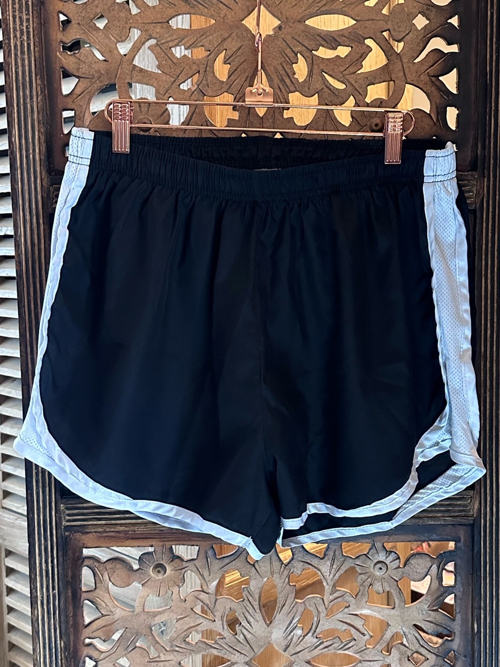 Daisy Fuentes Black w/ White Mesh Sides & Trim Pull On Athletic / Running Shorts